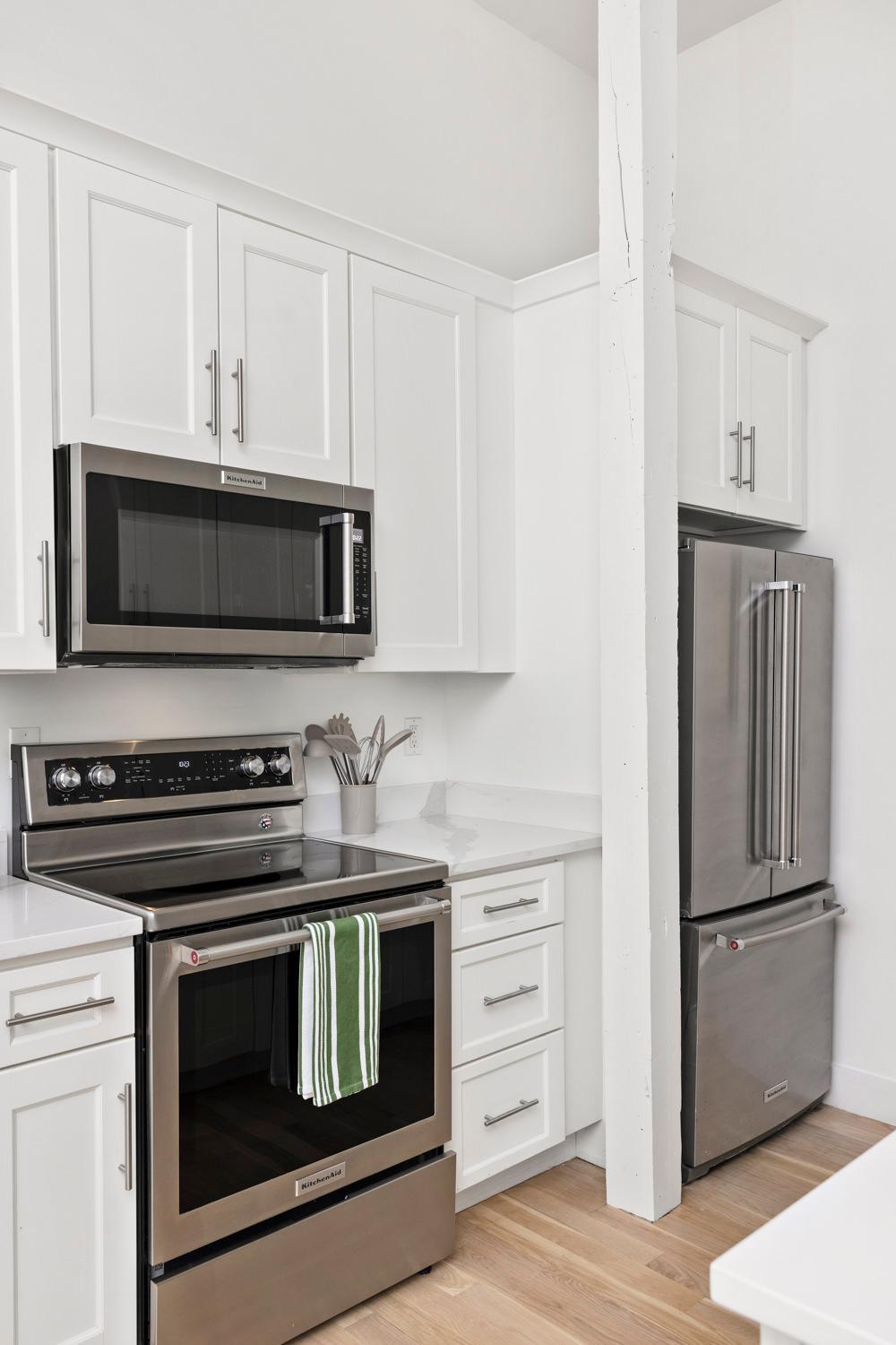 Modern Remodeled Loft In Portlands Iconic Old Port Apartment Bagian luar foto