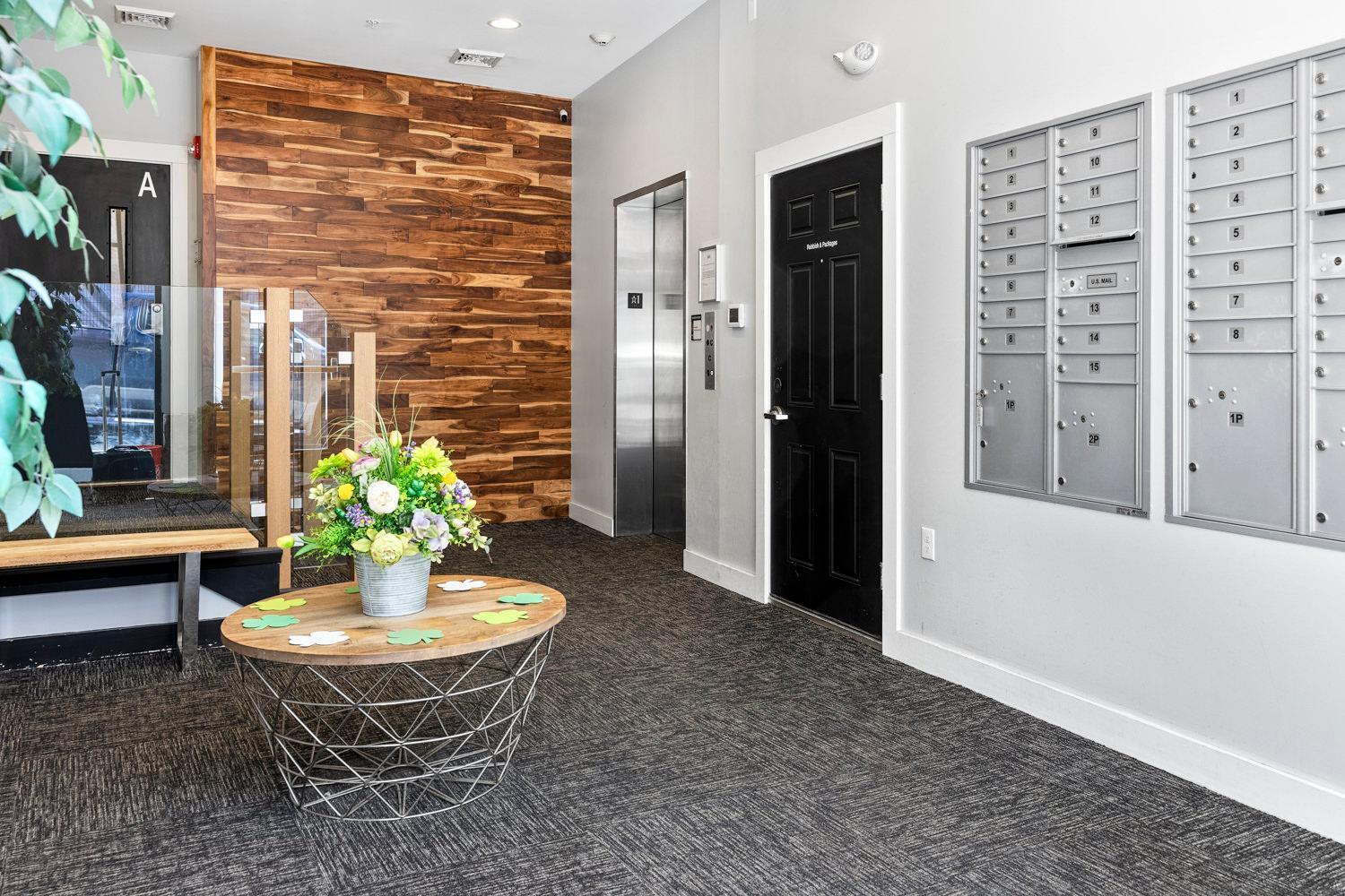 Modern Remodeled Loft In Portlands Iconic Old Port Apartment Bagian luar foto